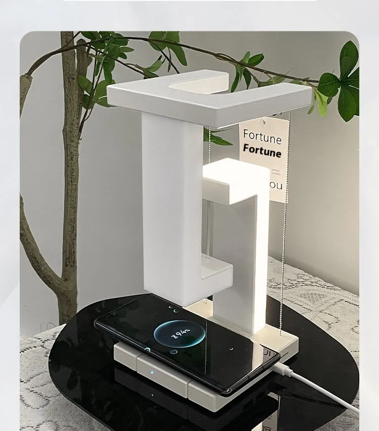 Lámpara de Mesa LED Creativa con Cargador Inalámbrico | Diseño Arquitectónico