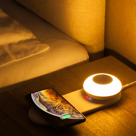 Lámpara LED Nocturna con Cargador Inalámbrico | Magnético Táctil